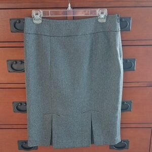 Chic Gray Pencil Skirt